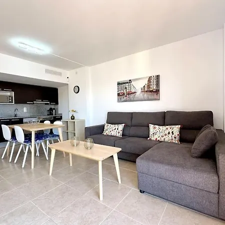 V019 - Mestral 1 Apartment Roses