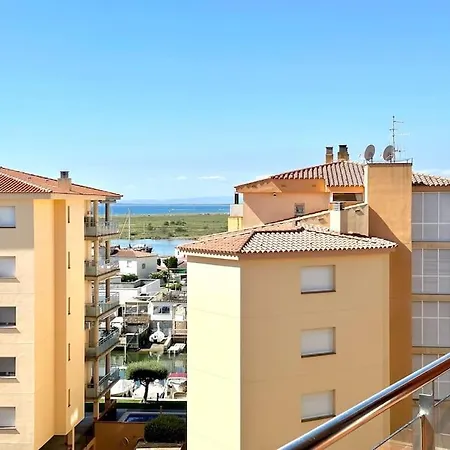 V019 - Mestral 1 Apartment *